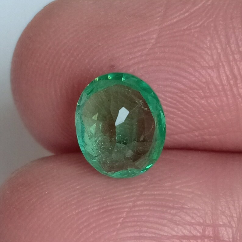 Certified Top Quality Green Emerald Oval Shape Unheated Untreated Gem 1.83 Ct