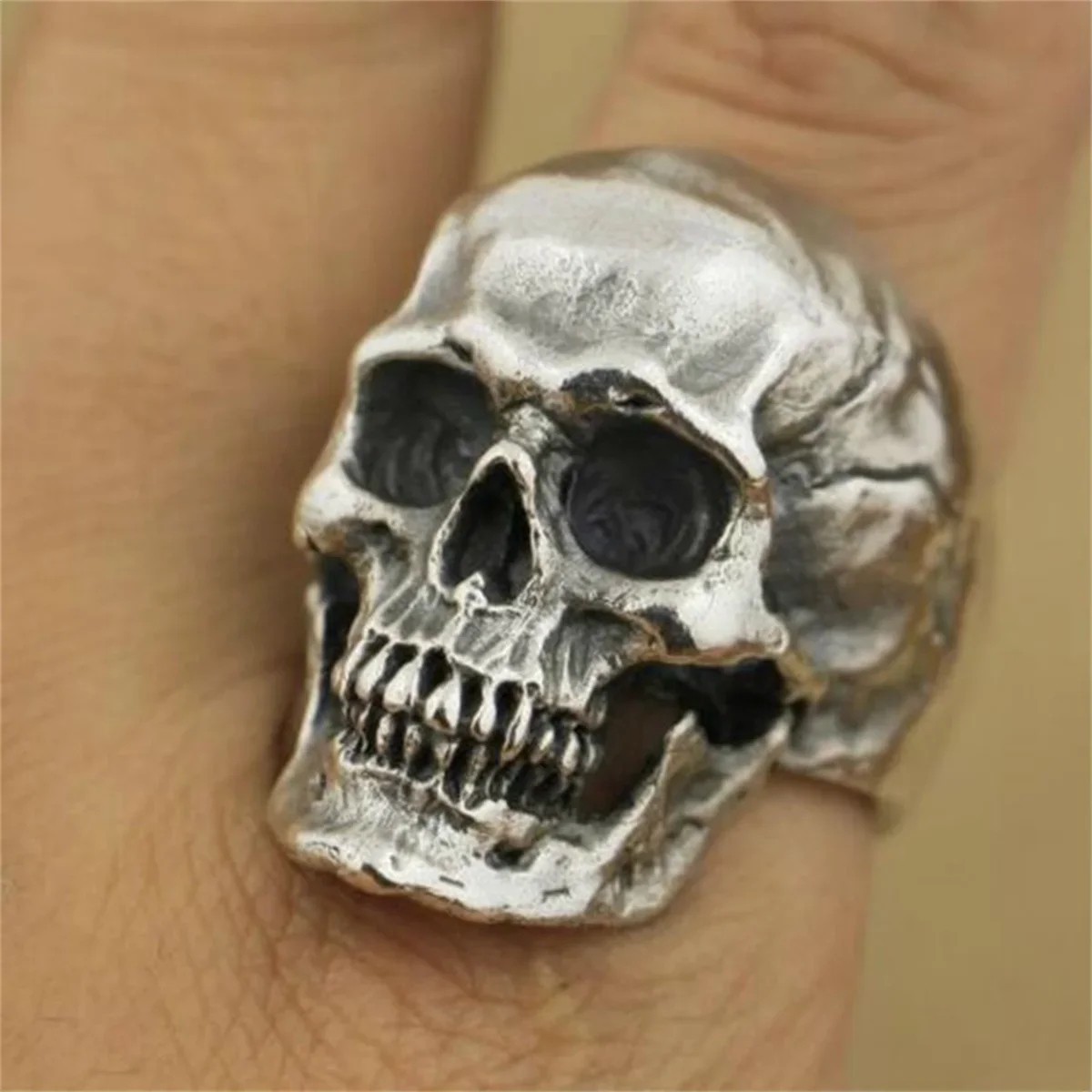 Men’s Stainless Steel Gothic Skull Ring Unique Punk Retro Biker Motorcycle
