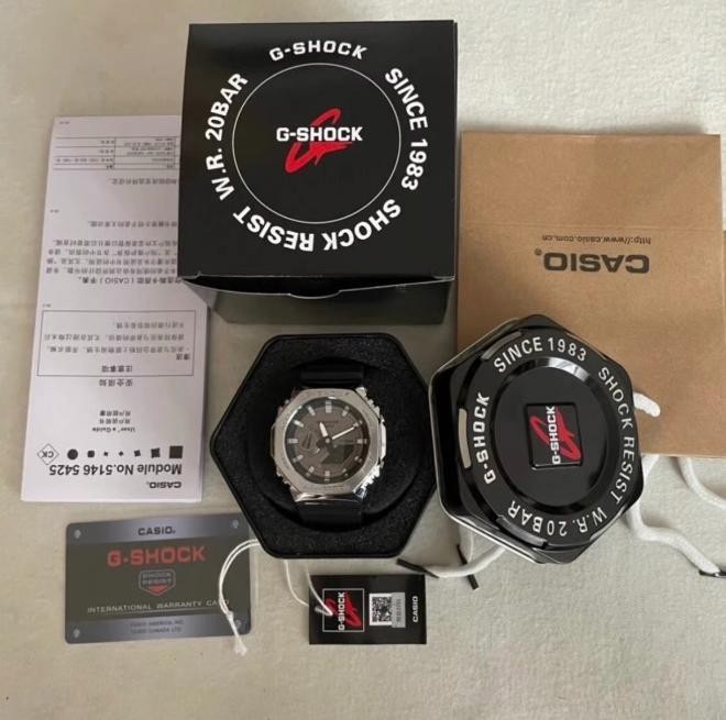 Casio G-Shock GA2100 Silver Case Black Dial Quartz Watch Brand New With Box