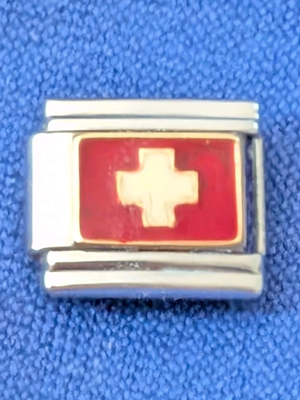 Authentic LEVEL Switzerland Swiss Flag Italian Charm 9mm Classic B111