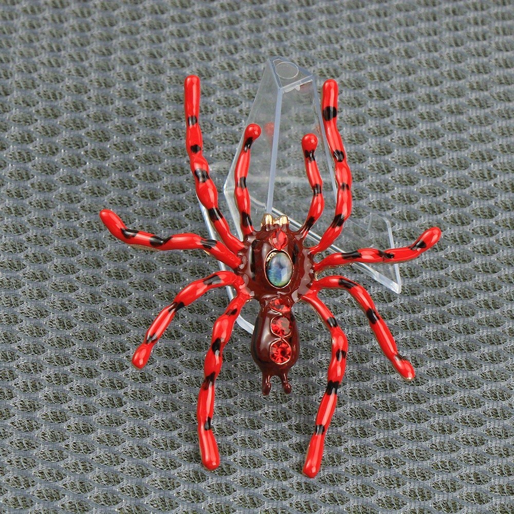 Luxury Halloween Exaggerated Spider Brooch Creative Fashion Insect Clothing Pin