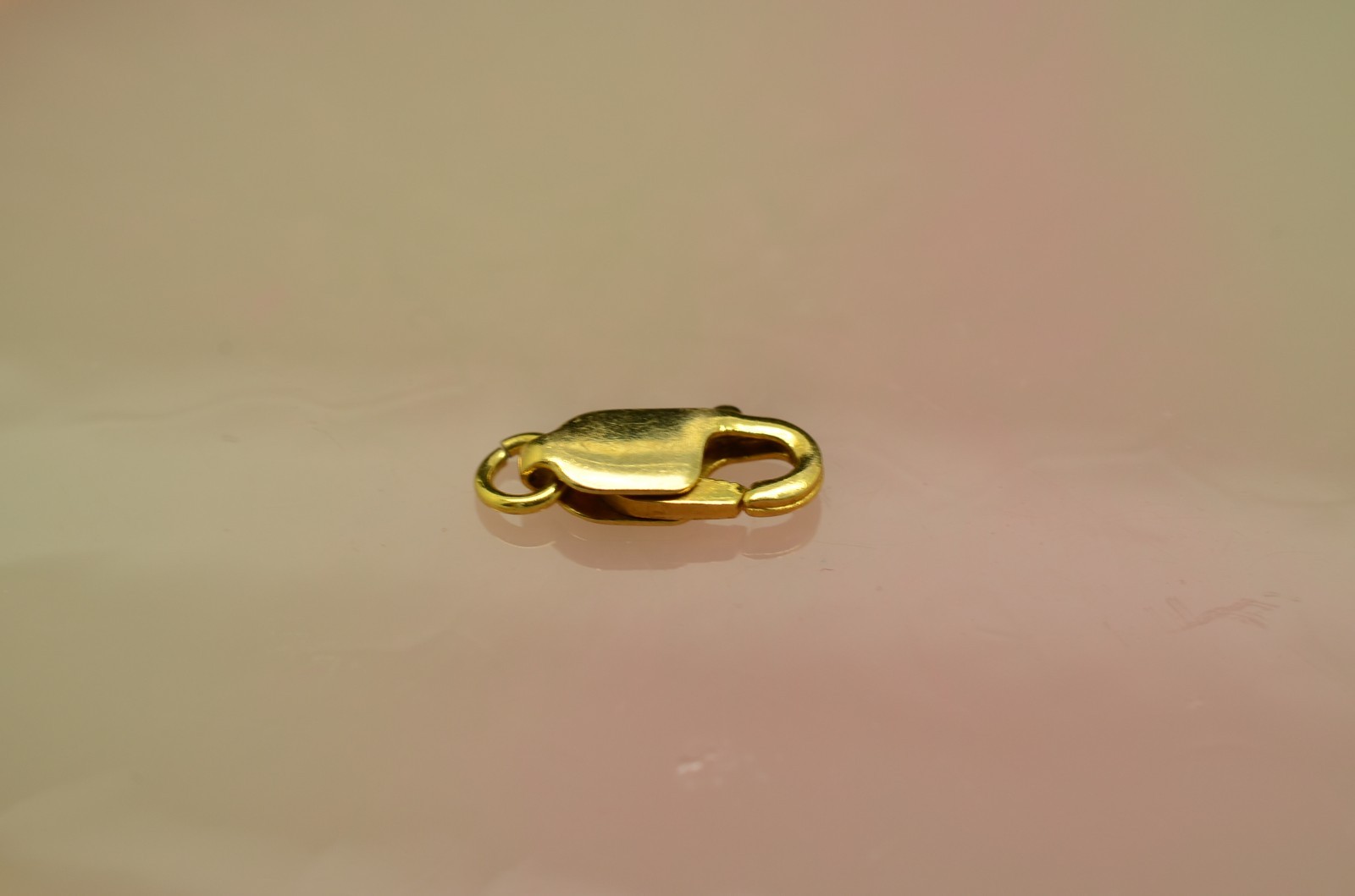 14K Yellow Gold Lobster Claw Clasp 11.7mm x 4.2mm 0.7g