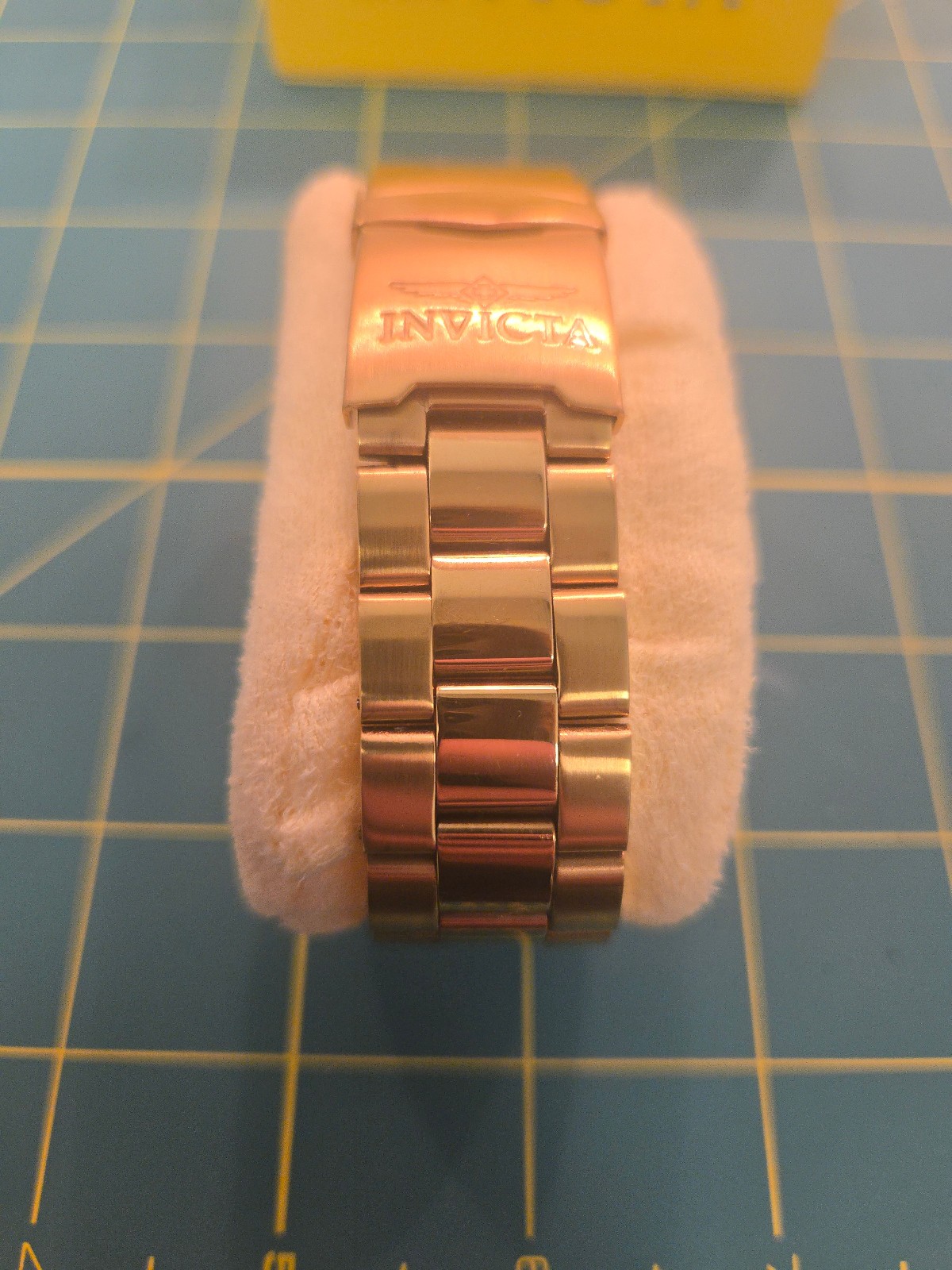 Invicta Men Pro Diver Chronograph 18k Gold Plated Champagne Dial 43mm Watch 1774