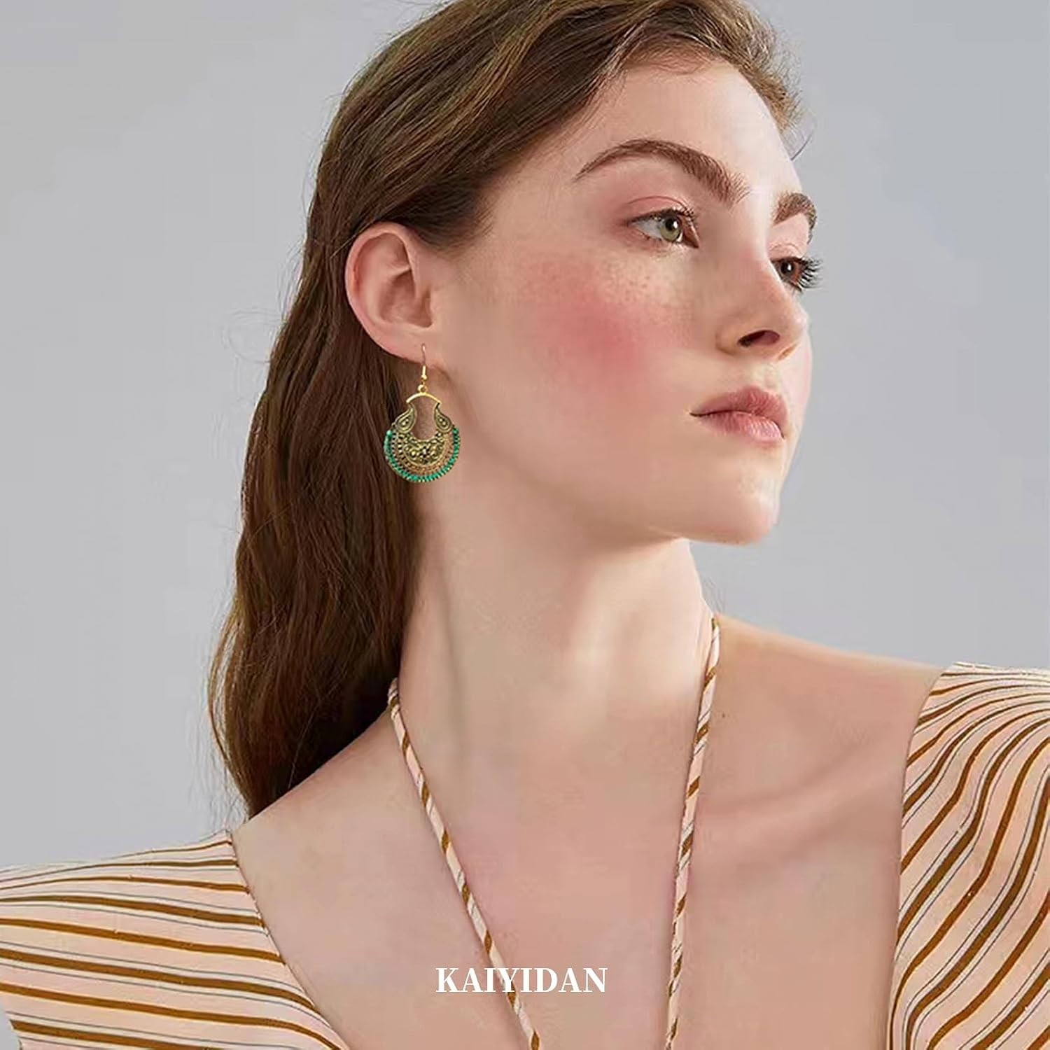 Boho Vintage Dangle Earrings: Handwoven Green Bronze for Everyday Elegance