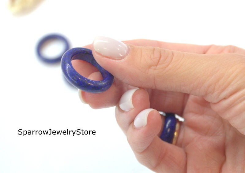 Handmade lapis lazuli ring Carved blue stone ring Minimalist jewelry Chakra ring
