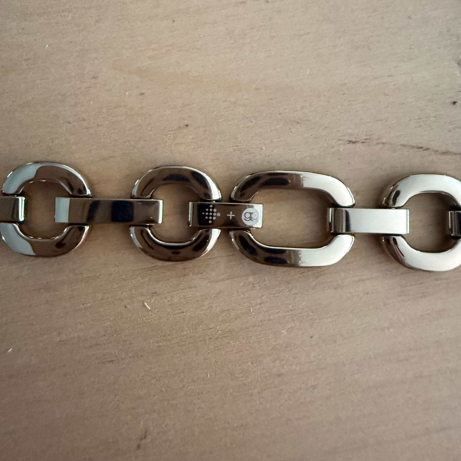 Fitbit Luxe gorjana Soft Gold Stainless Steel Parker Link Bracelet