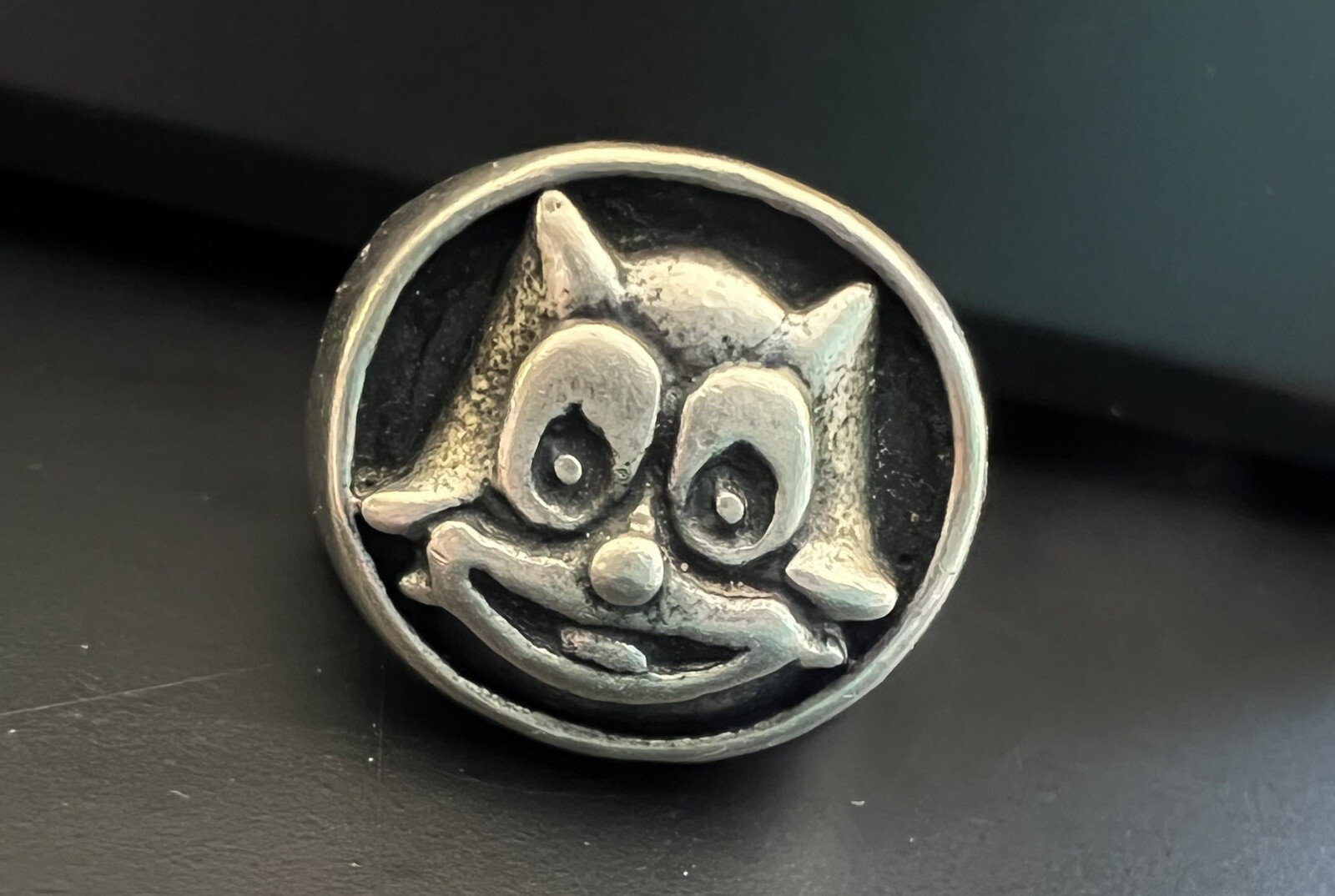 Cat Face Casted Sterling Silver Signet Ring SZ-6.5 Artisan Made 11gr Silver Star