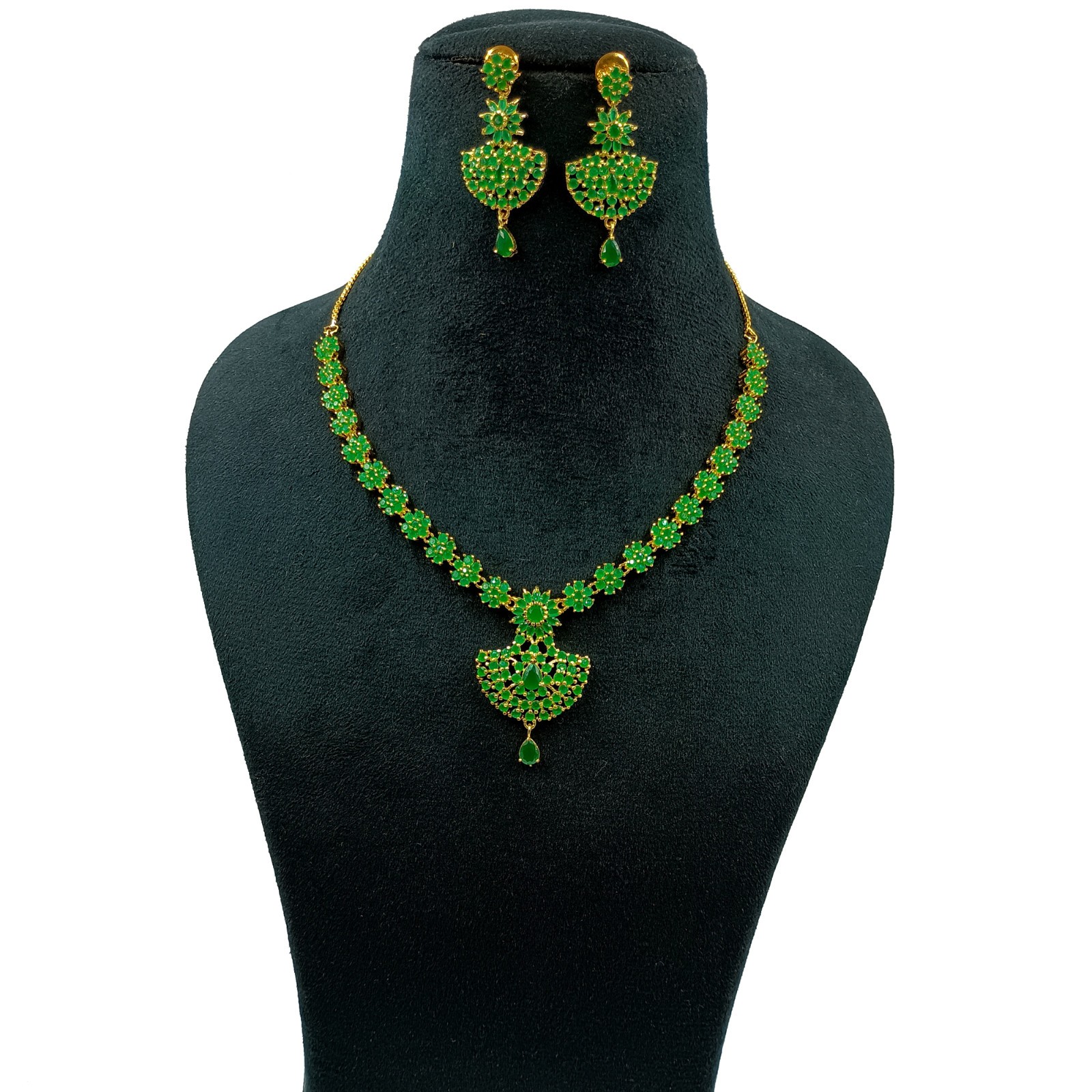 Traditional South Indian 22k Gold Plated Emerald Stone Necklace Set