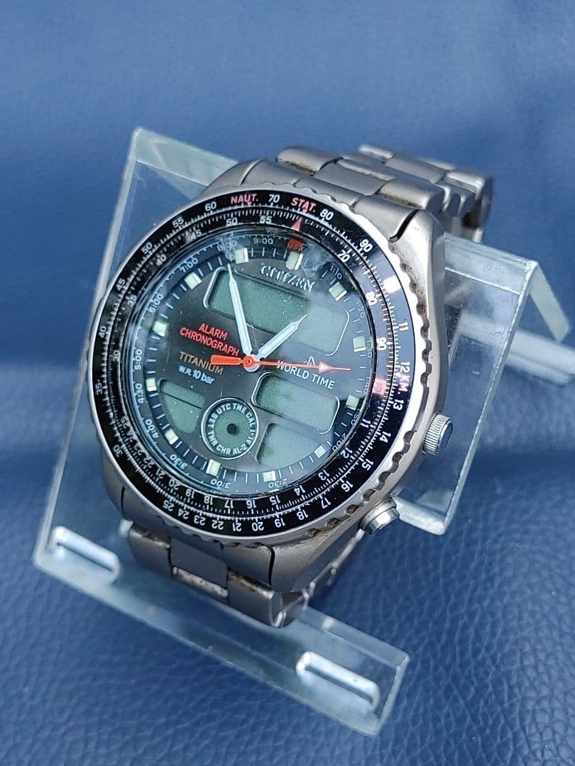 CITIZEN Promaster Titanium Analog-Digital Watch C420