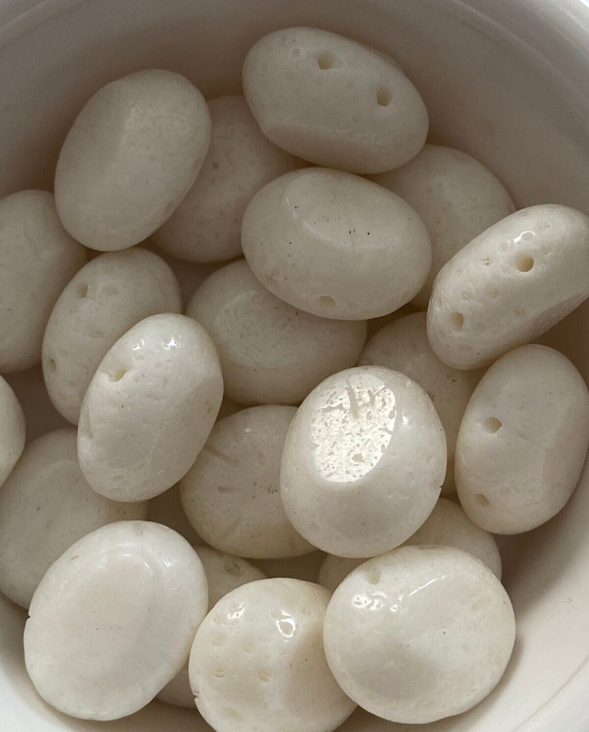 149 White Sponge Coral Puffed Oval Double Drilled 2-Hole 12x15mm Gemstone Beads