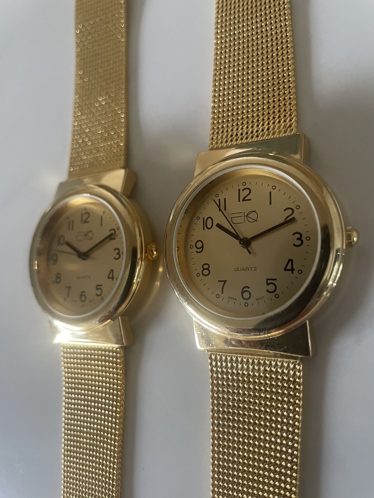 buyer gets 2 brand new unisex Japan quartz soft mesh band watches. USA Vend