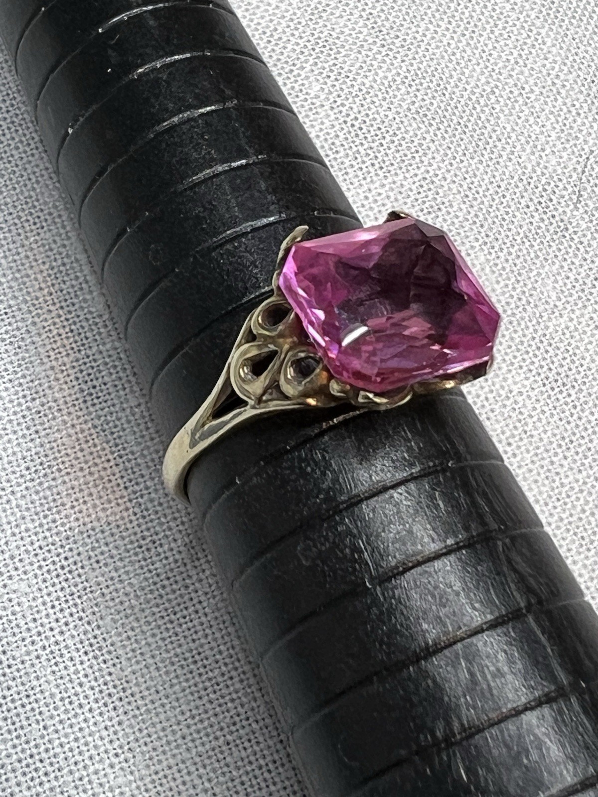 Vintage 10k Yellow Gold Ring With Pink Emerald Size 8.5