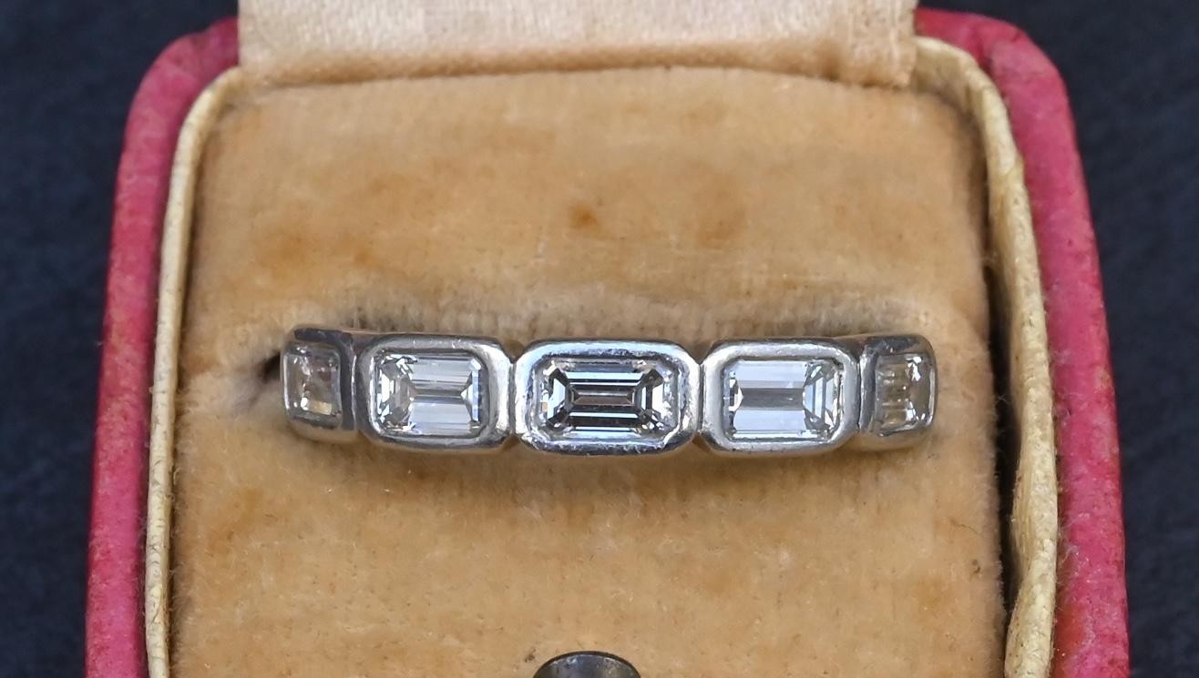 IGI Certified 1.35 CTW Emerald Cut Diamond 5-Stone Band Platinum Ring Size 9