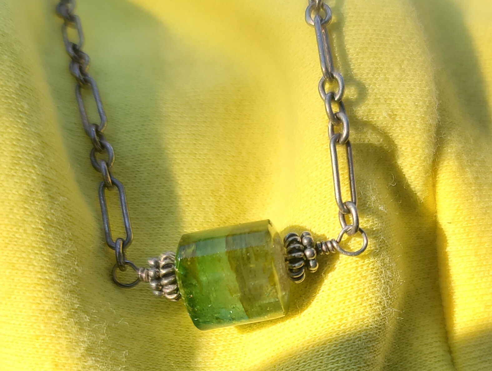 Vintage Sterling 925 Solid Silver Flourite Pendant Chain 17.75″ Necklace 3mm W