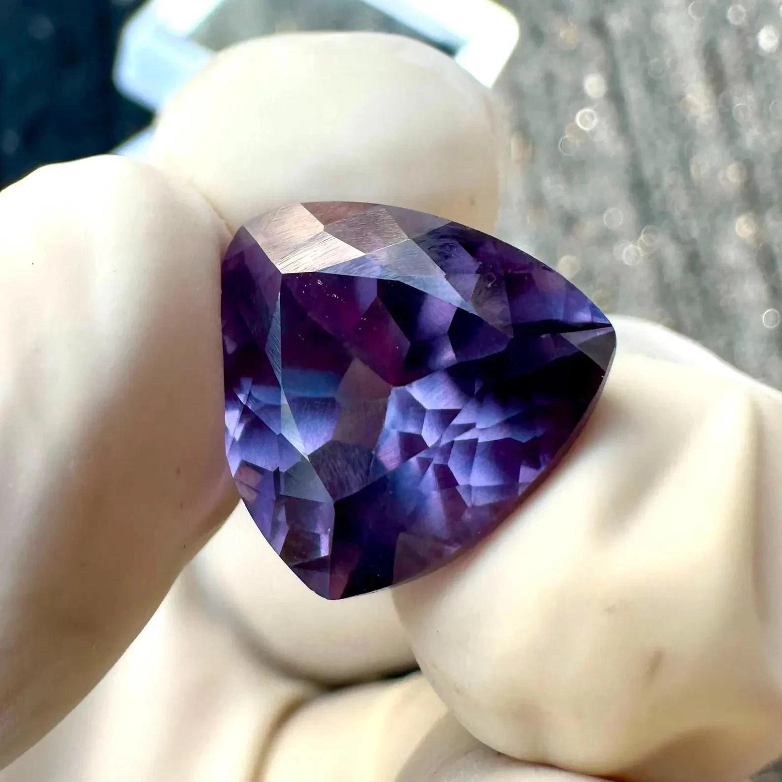 Certified Natural Color Changing Alexandrite 10.50 Ct Trillion Cut Loose Gems T2