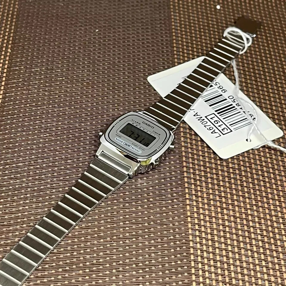 Casio Digital Watch LA670WA-7D