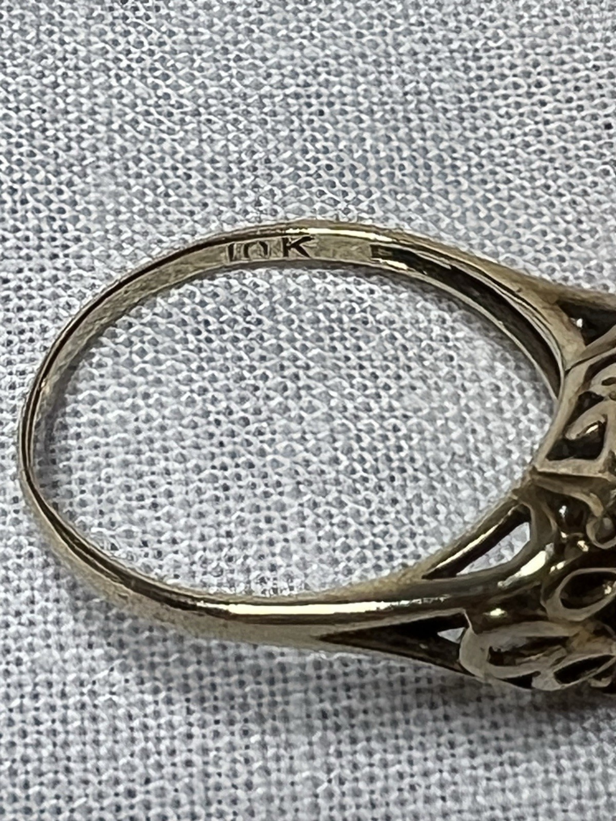 Vintage 10k Yellow Gold Ring With Pink Emerald Size 8.5