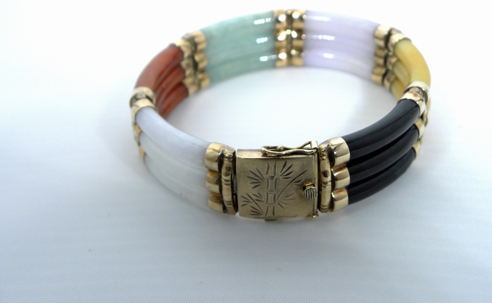 Vintage 14K Yellow Gold Triple Link Jade and Coral (hardstone) Bracelet