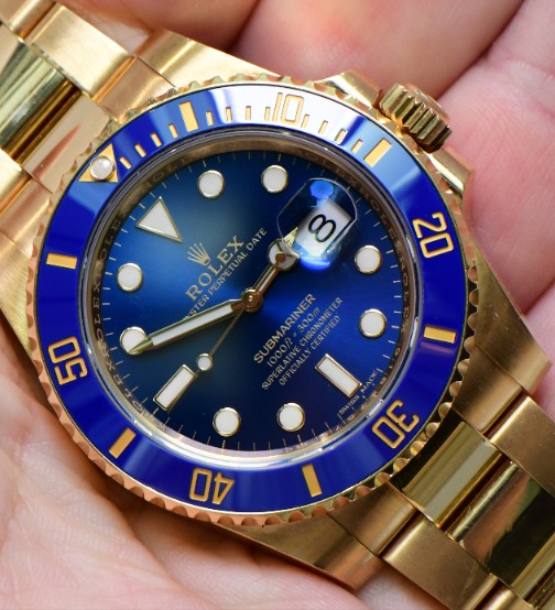 ROLEX 40mm Yellow Gold Submariner from 2019 Full Set
