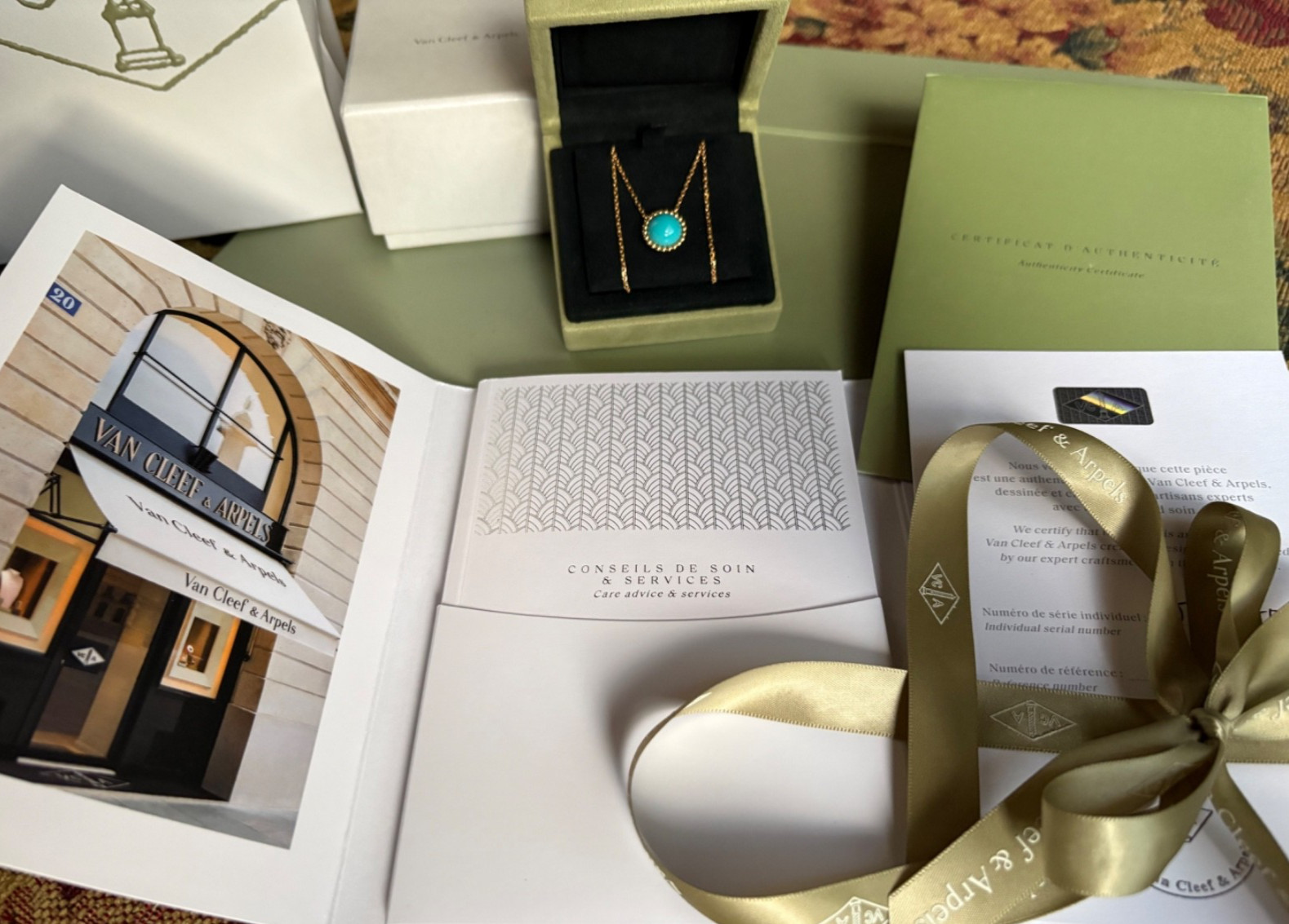 Van Cleef & Arpels 18K Yellow Gold Perlee Couleurs Turquoise Pendant Necklace