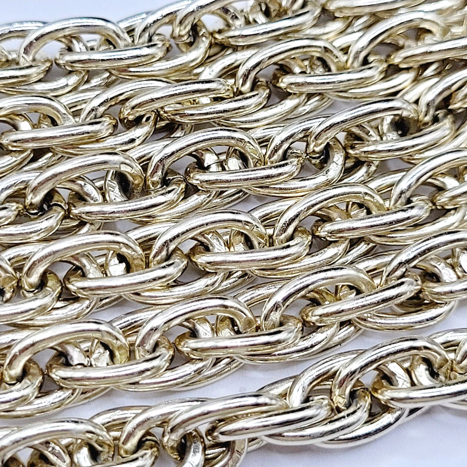 Multi Link Twist Rope Style Chain Very Light Gold Tone Vintage Necklace 30 Inch