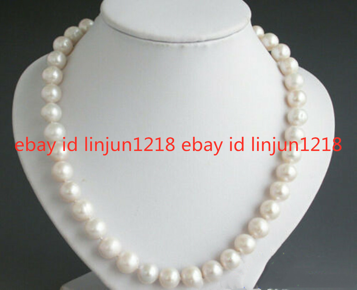 9-10mm ROUND WHITE FRESHWATER PEARL NECKLACE 18INCHES