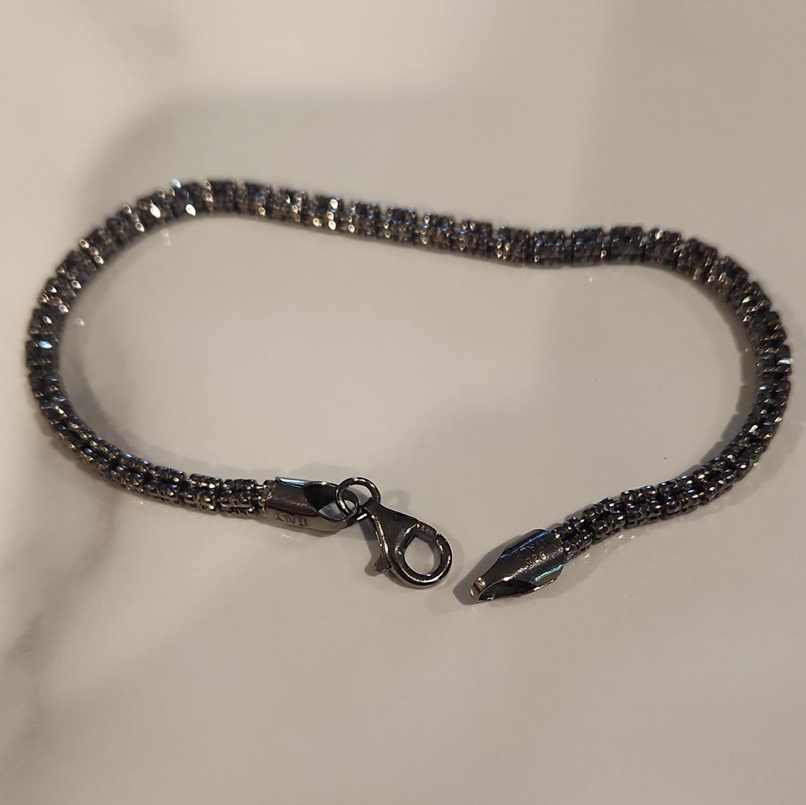 7.5″ Iced Barrel Tennis Bracelet