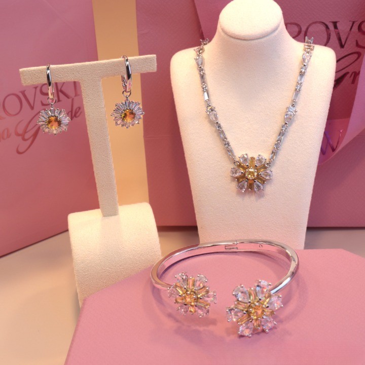 Swarovski Crystal Idyllia Yellow Sunflower Necklace Earrings Bracelet Set
