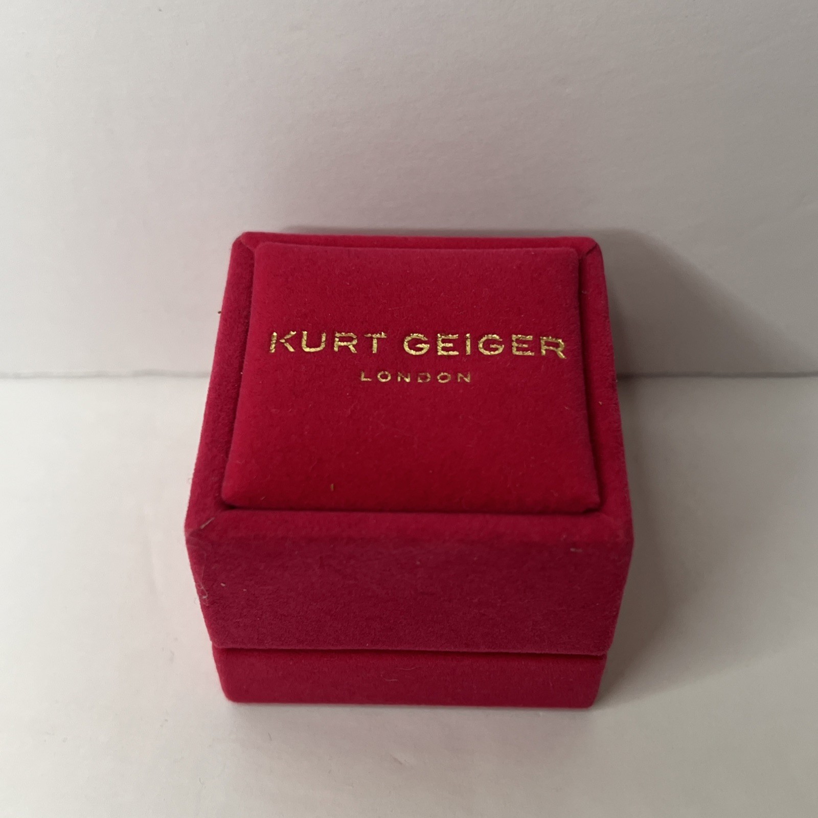 Kurt Geiger London Gold Tone Eagle Head Crystal Statement Cocktail Ring Sz 7 New