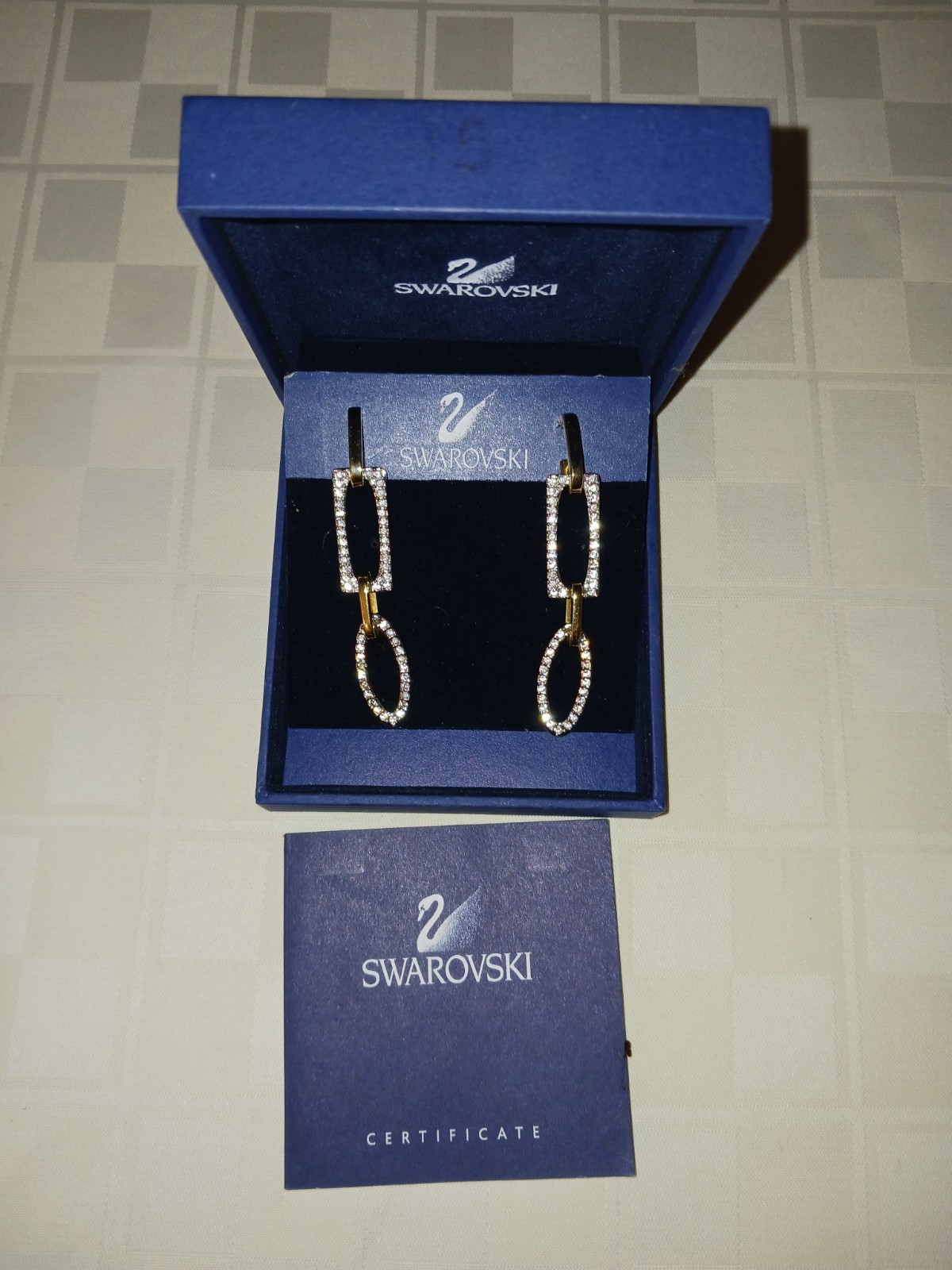 Swarovski crystal goldtone dangle 1.5 to 1.75 drop post pierced earrings