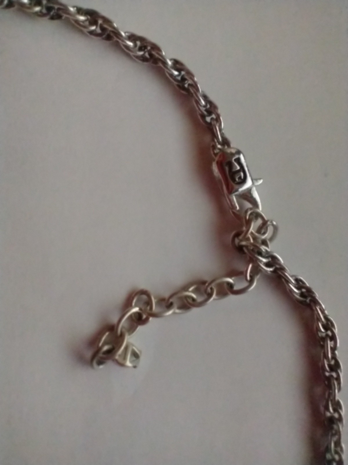 22 Inch Adjustable Chain Necklace With White Pendant + Free Gift