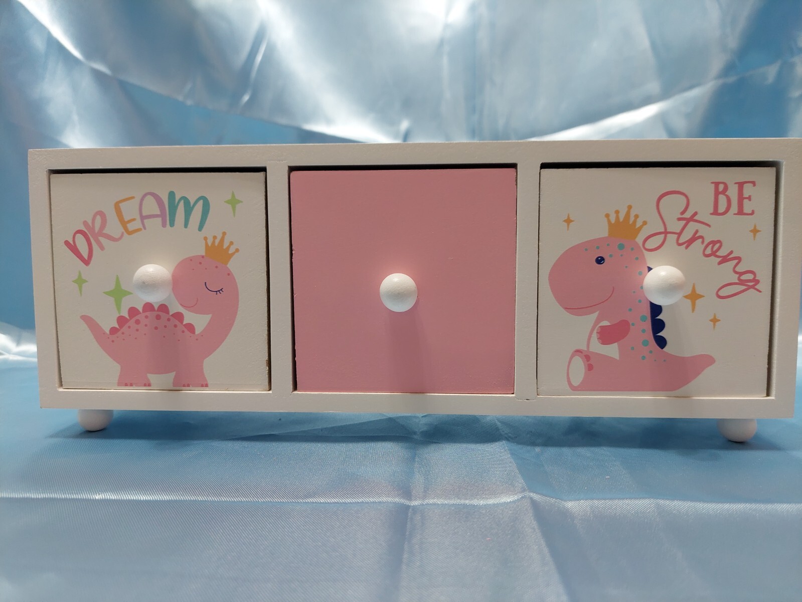 SUPER ADORABLE WOODEN THREE DRAWER HANDMADE TRINKET / JEWELRY BOX 12″ LONG NEW