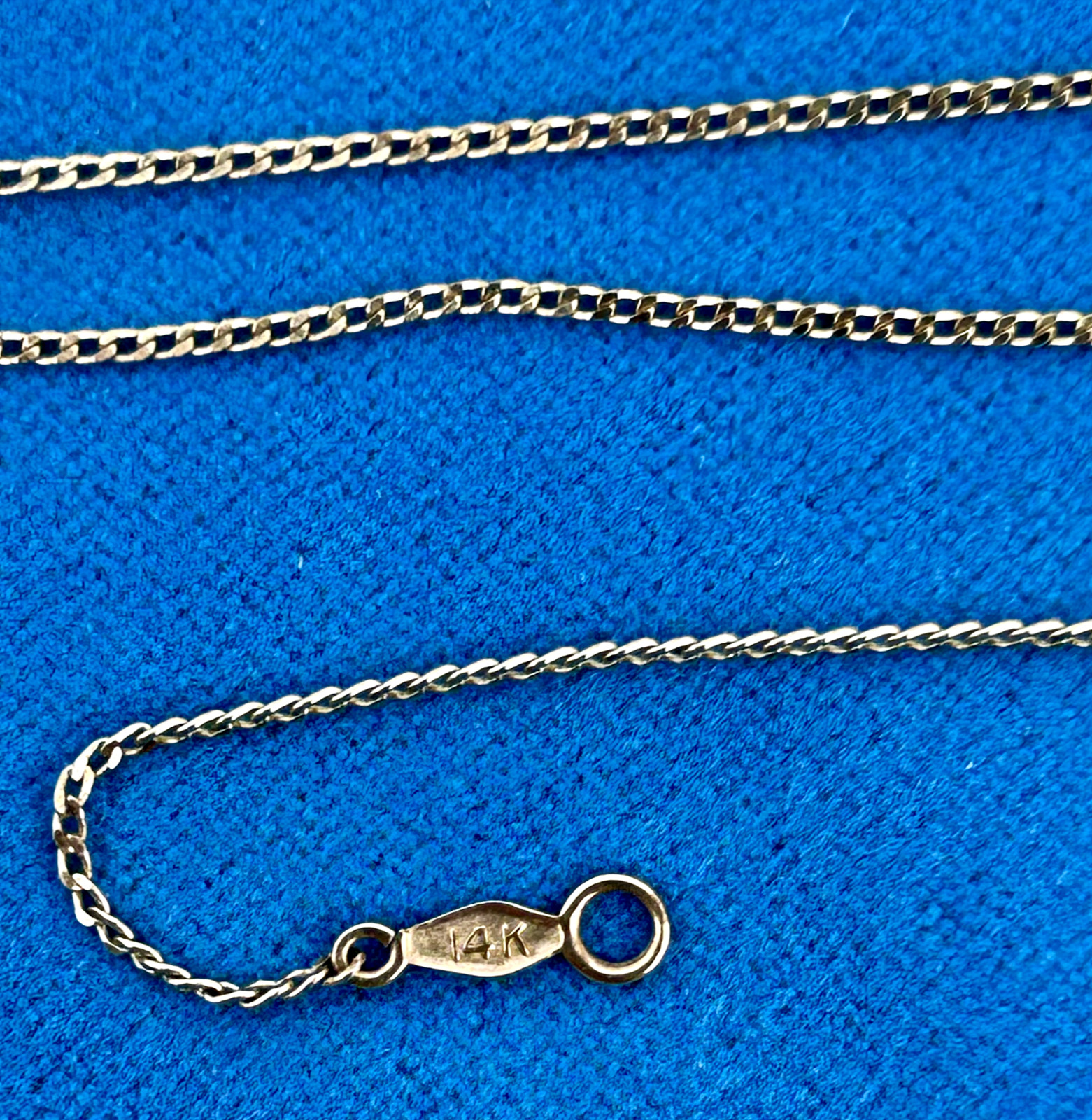 14K Yellow Gold Flat Curb Chain 18in 1.4g Vintage .9mm link