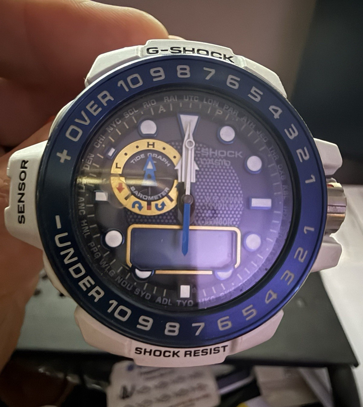G-SHOCK Gulfmaster Sensor Shock-Resist 200m Ana-Digi Blue/White 50mm