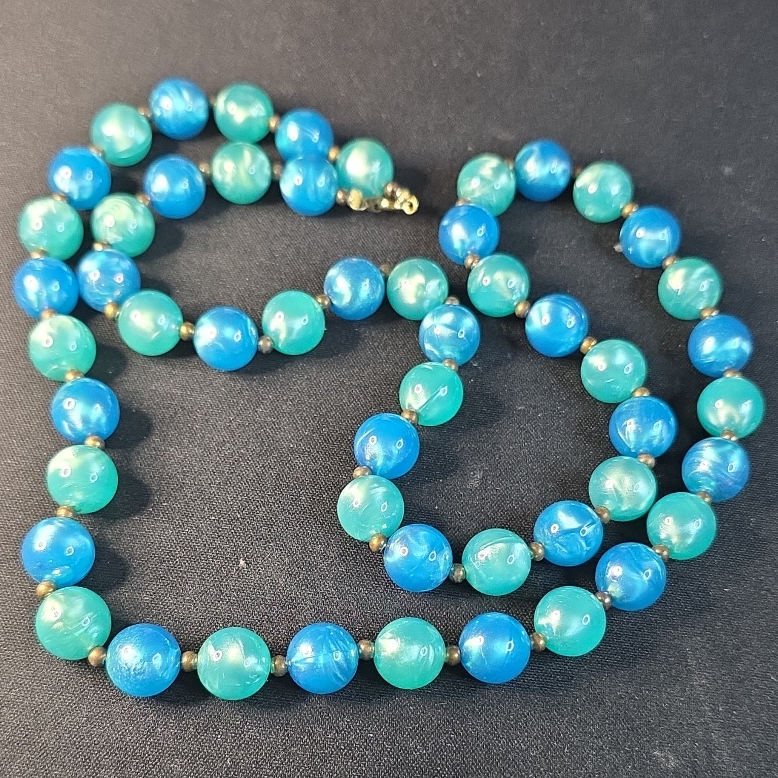 Blue Green Beaded Necklace Ball/Bead Chain Round Beads No Stone