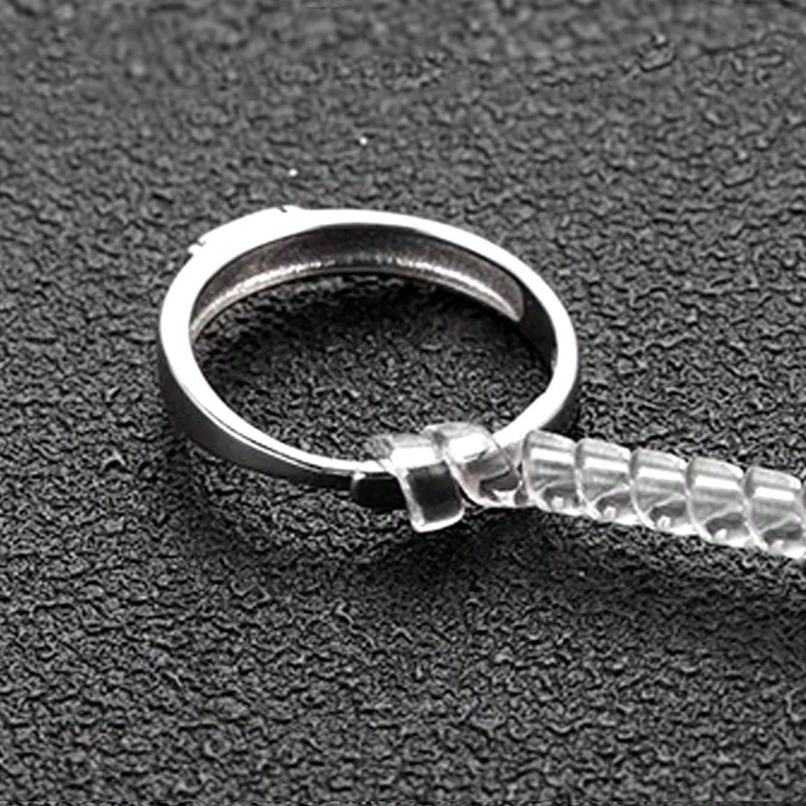 4PCS Invisible Ring Size Adjuster Clear Ring Guard Reducer Spacer for Loose Ring