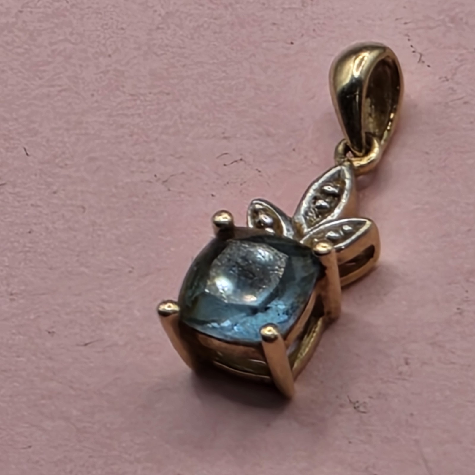 10K Gold Square Blue Topaz Pendant GRP 1.31g Not Scrap