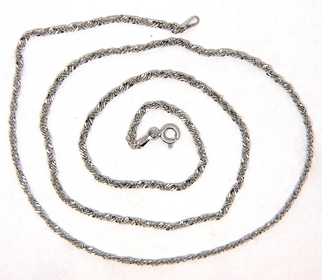 14k White Gold Singapore Chain 21½”