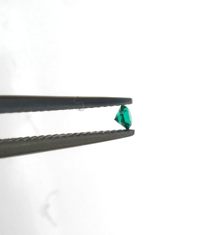 EMERALD RECTANGLE CUT PAKISTAN GIA CERTIFIED .80 CT NATURAL GEM GENUINE FACETED