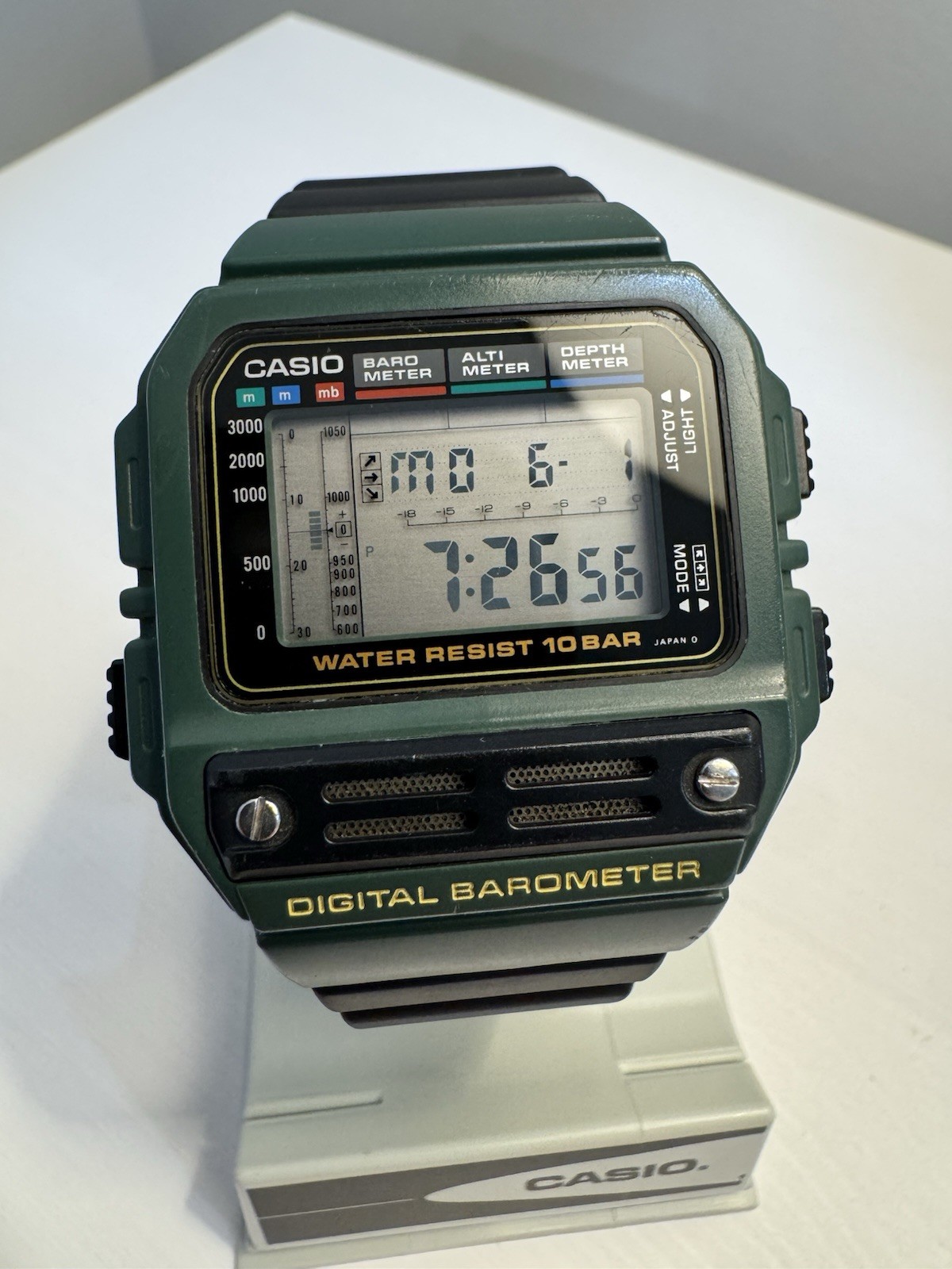 Casio BM-100WJ Men’s Digital Barometer Watch. Green Variation New Battery