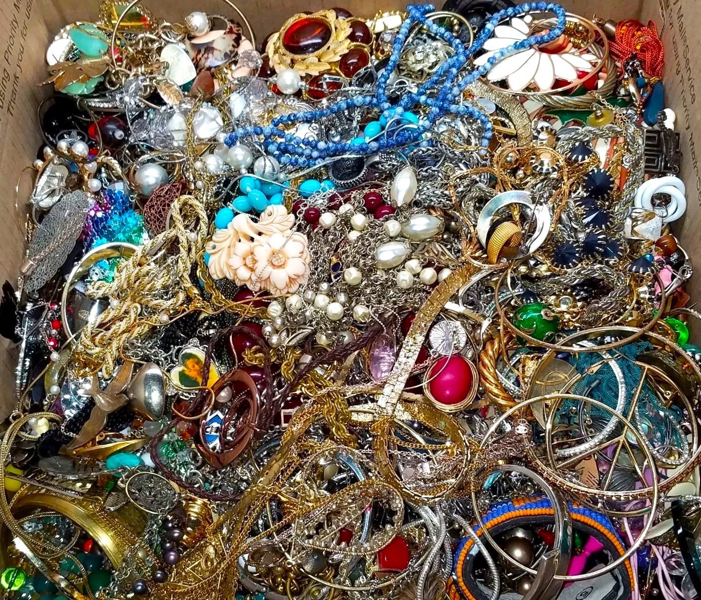 Tangled Jewelry Lot 3 Lbs Unsorted Unsearched Vintage & Modern Junk & Resale