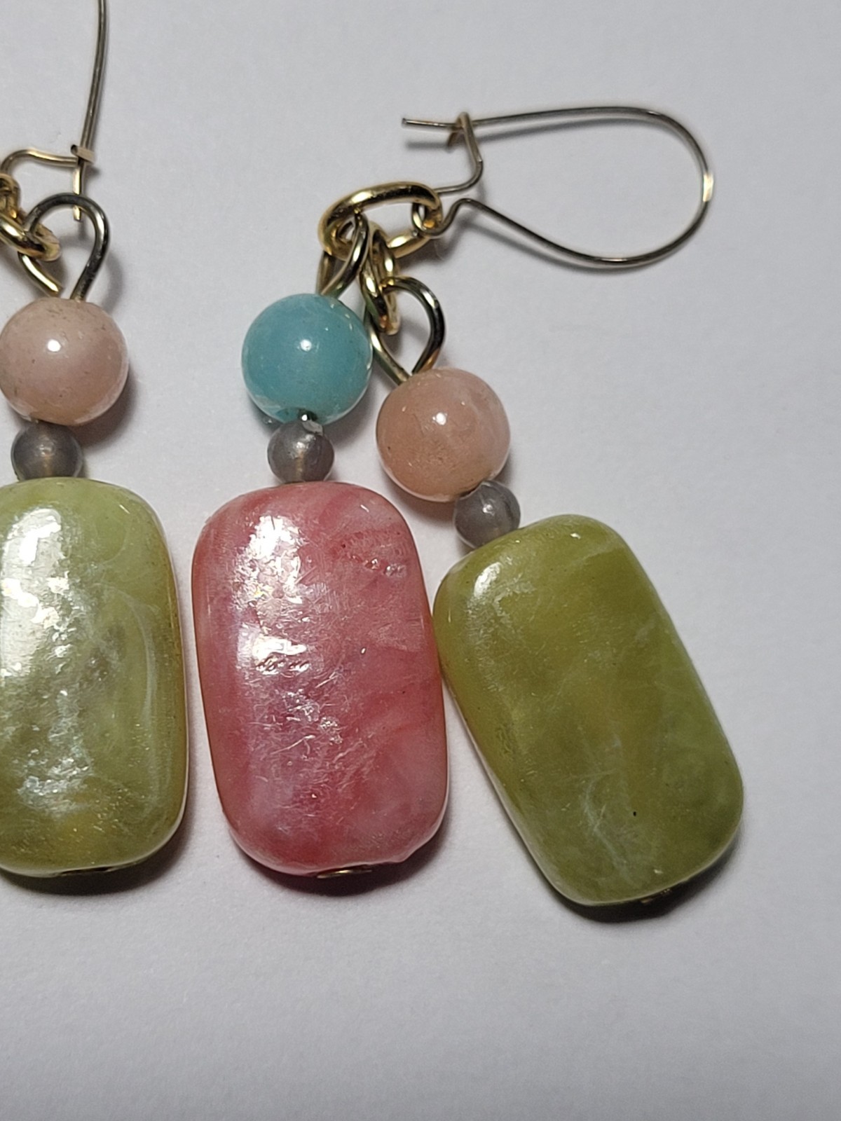 Natural Quartz Earrings Multicolored Beaded Goldtone Wire Hook Fashion Jewelry