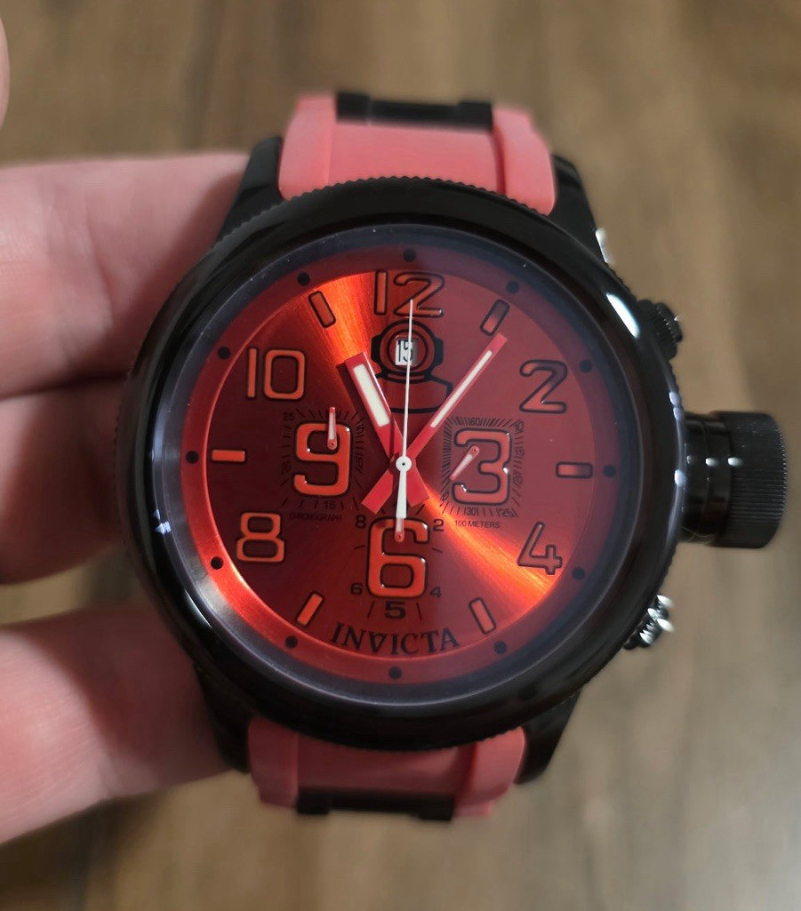 Invicta Russian Diver Men’s Quartz Chronograph 100m Red Dial Black/Pink Strap