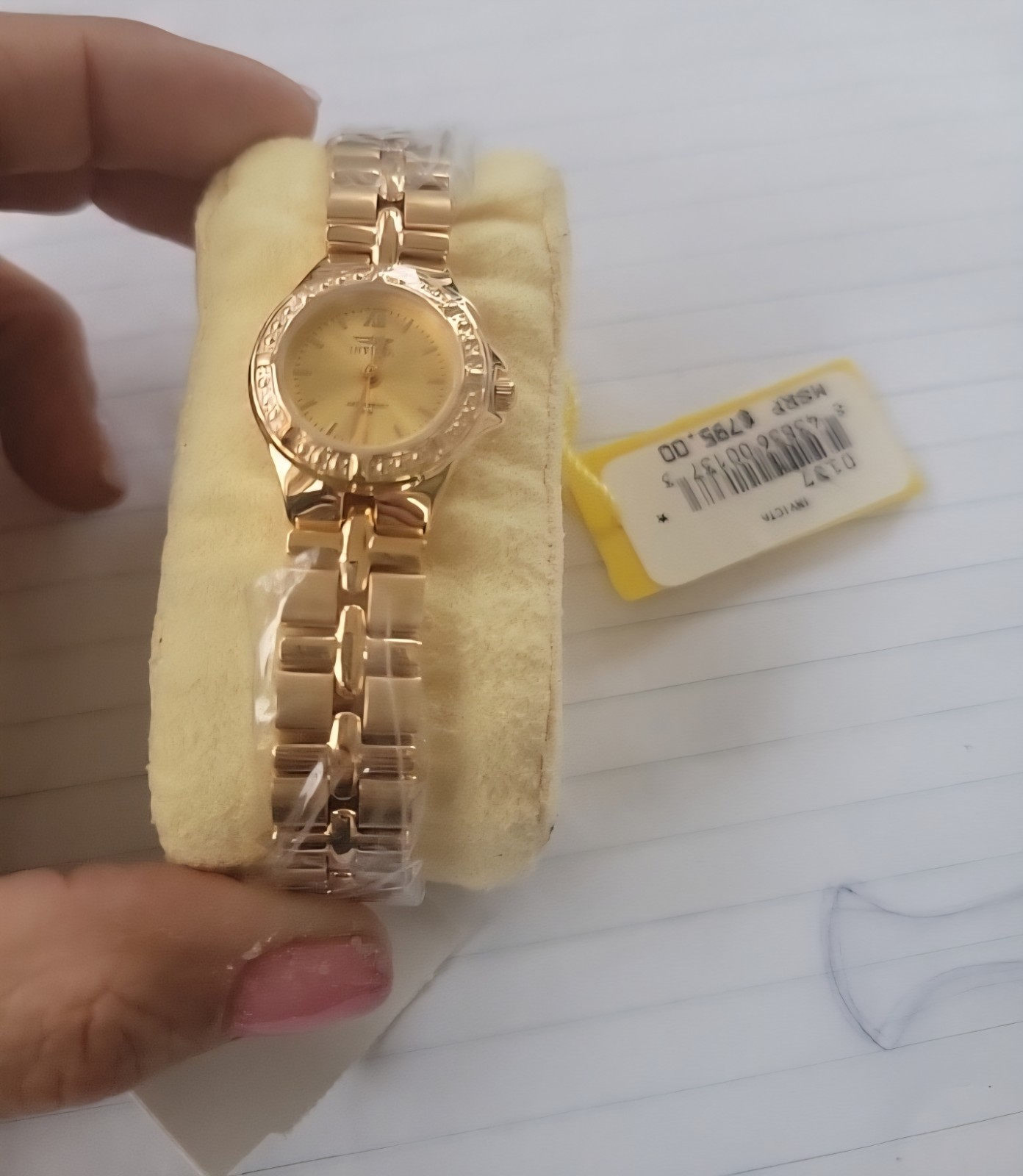 Invicta 0137 Gold Tone Dress Analog Wristwatch Metal Band Round Stick Indexes