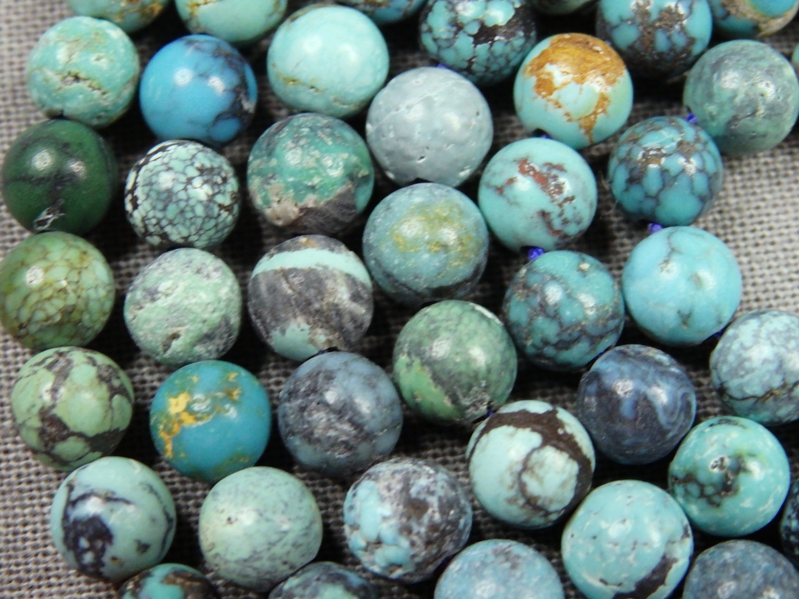 Natural CLOUD MOUNTAIN TURQUOISE 5.5mm Round Beads 15.5″Strand 75+ctOldStash