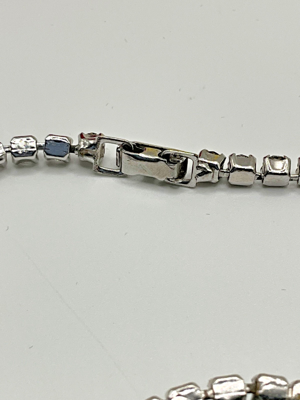 Vintage Unsigned Clear Rhinestone Tennis Bracelet Pear Cut Silver Tone 7”