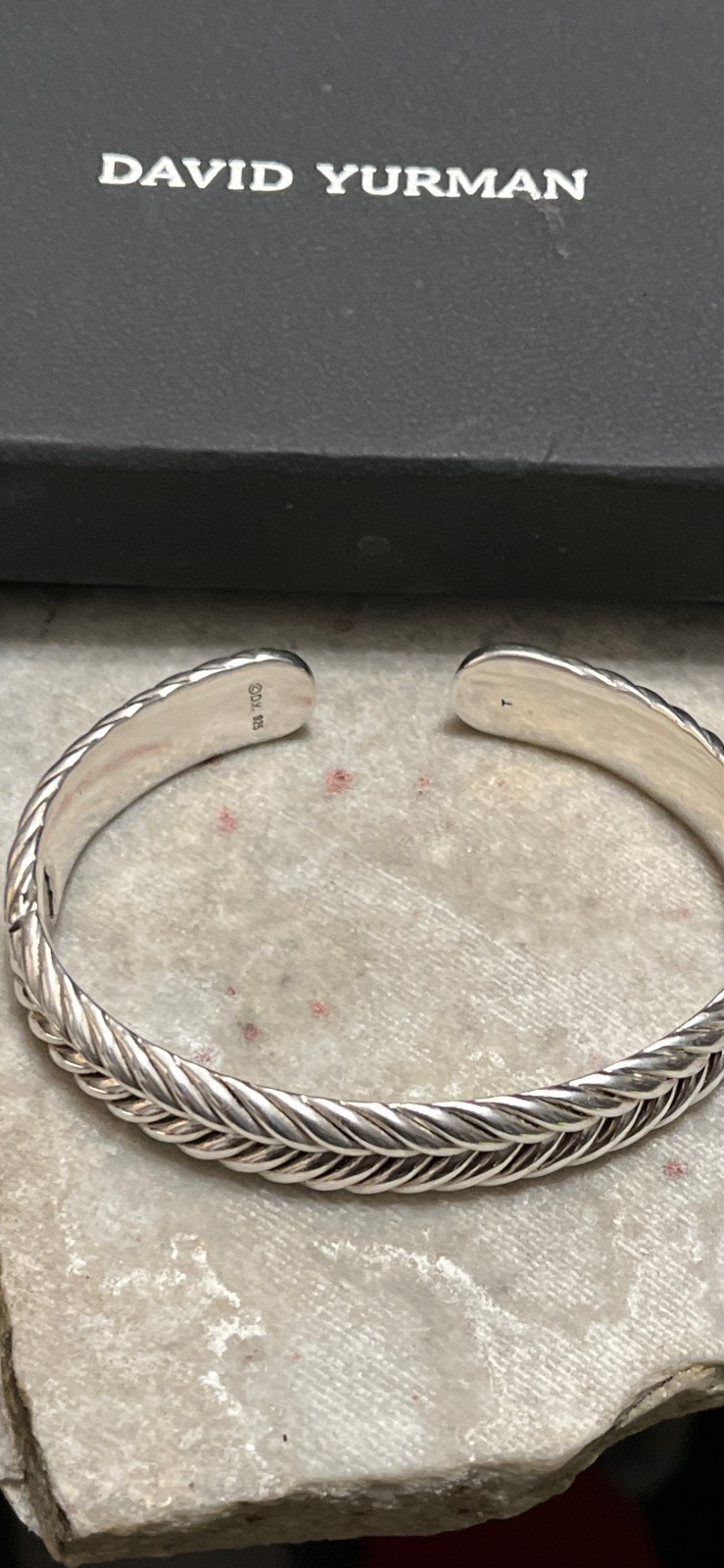 David Yurman Chevron Cross over Swirl design 925 Cuff Bracelet 7.5