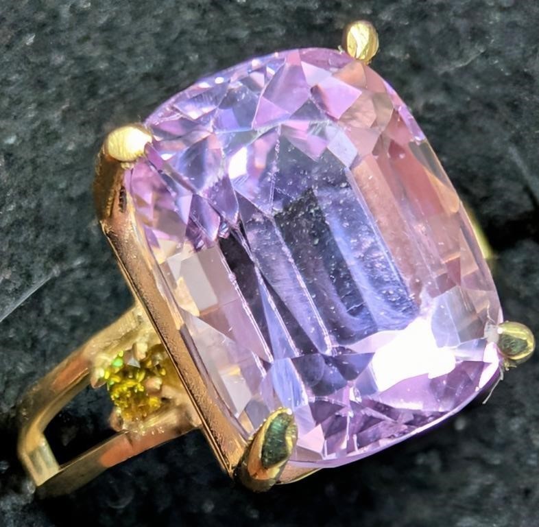 10K Yellow Gold Natural Kunzite 3.20ct Cushion Ring w/ Appraisal