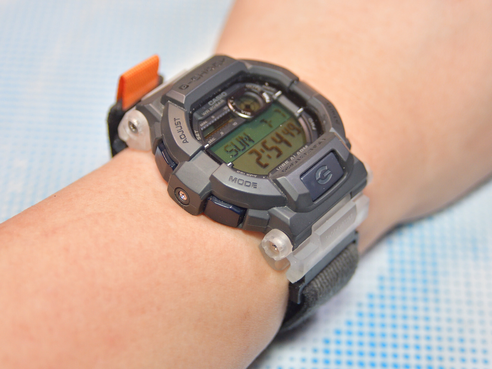 Tough resin strap or band adapter for G-SHOCK GD350.