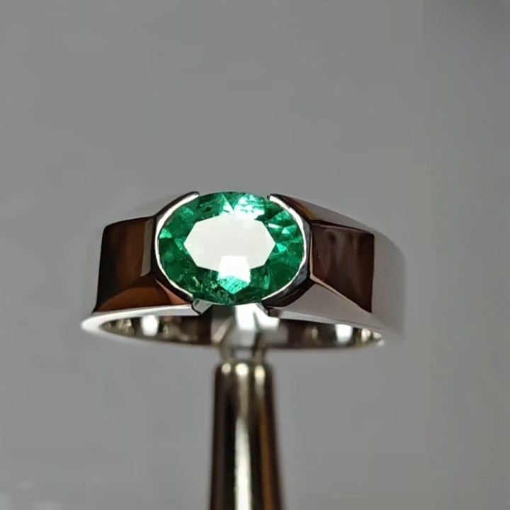 East-West Set 1.65Ct Lab-Created Emerald Solitaire Ring 14K White Gold Plated